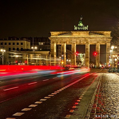 Architekturfotografie - Gläserner Büroturm, Berlin